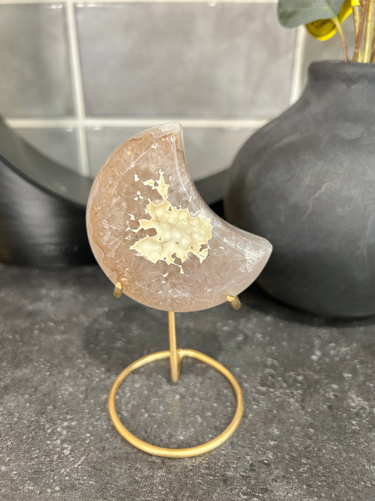 Druzy Agate Moon 33