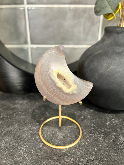 Druzy Agate Moon 28D