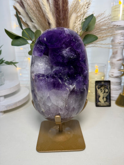 Amethyst Egg